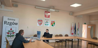 Mieszkańcy Rzgowa mogli dowiedzieć się, jak zdobyć unijne dofinansowanie Mieszkańcy Rzgowa mogli dowiedzieć się, jak zdobyć unijne dofinansowanie